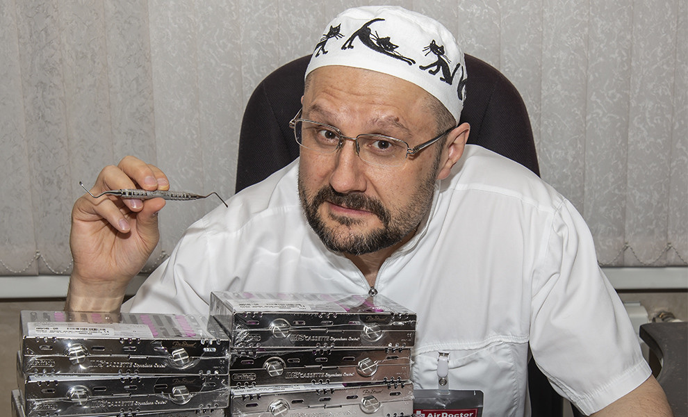 Новые наборы Dr.Edranov с  хирургическими инструментами от Hu-Friedy для учебных циклов и индивидуальной практической работы на фантомах в УЦДЕ